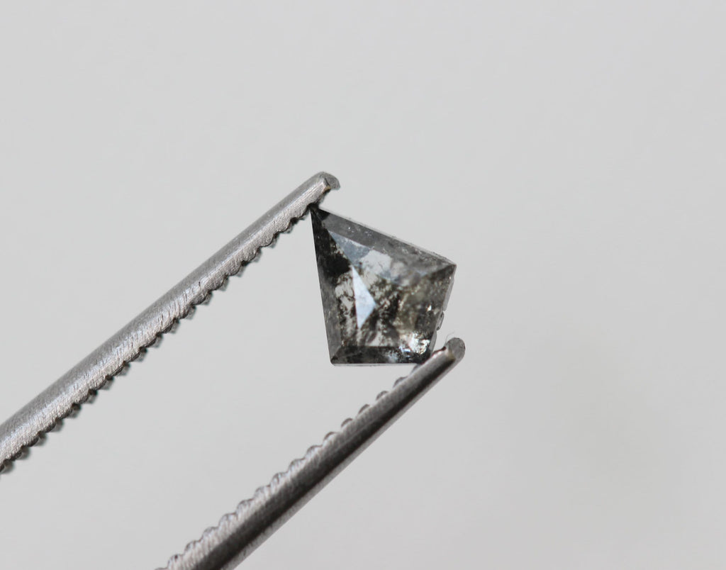 Salt And Pepper Diamond Kite Cut 5.3x4.3 mm Kite Shape Diamond Cabochon For Ring